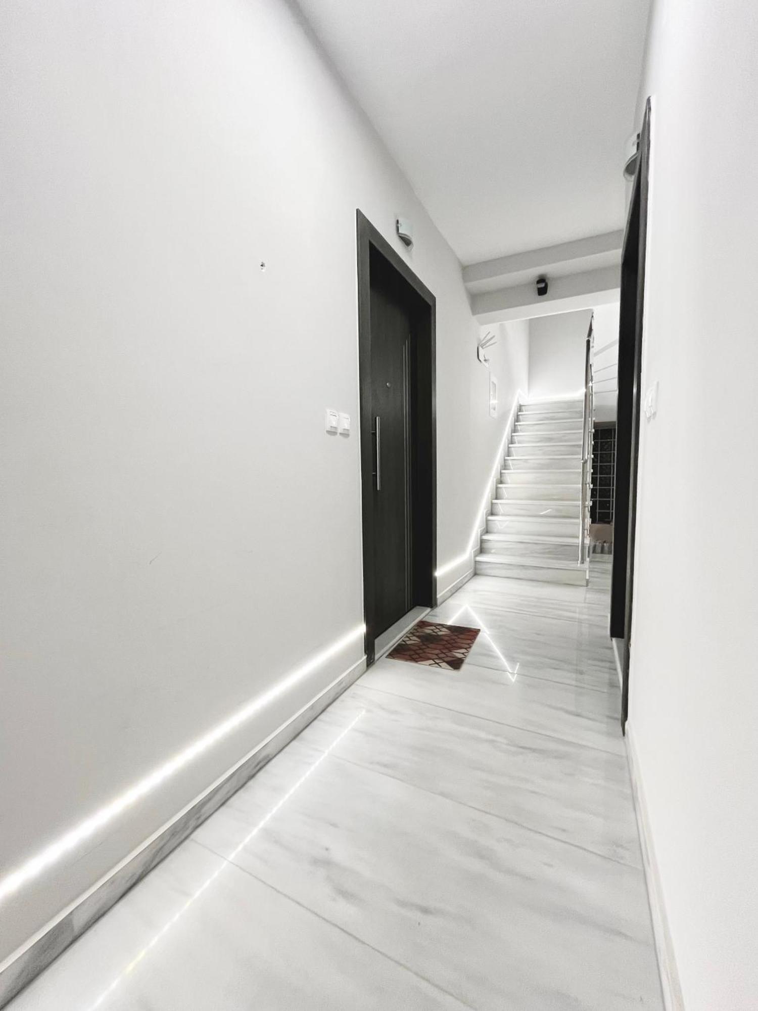 Blueline Apartment 2 ルートラキ エクステリア 写真