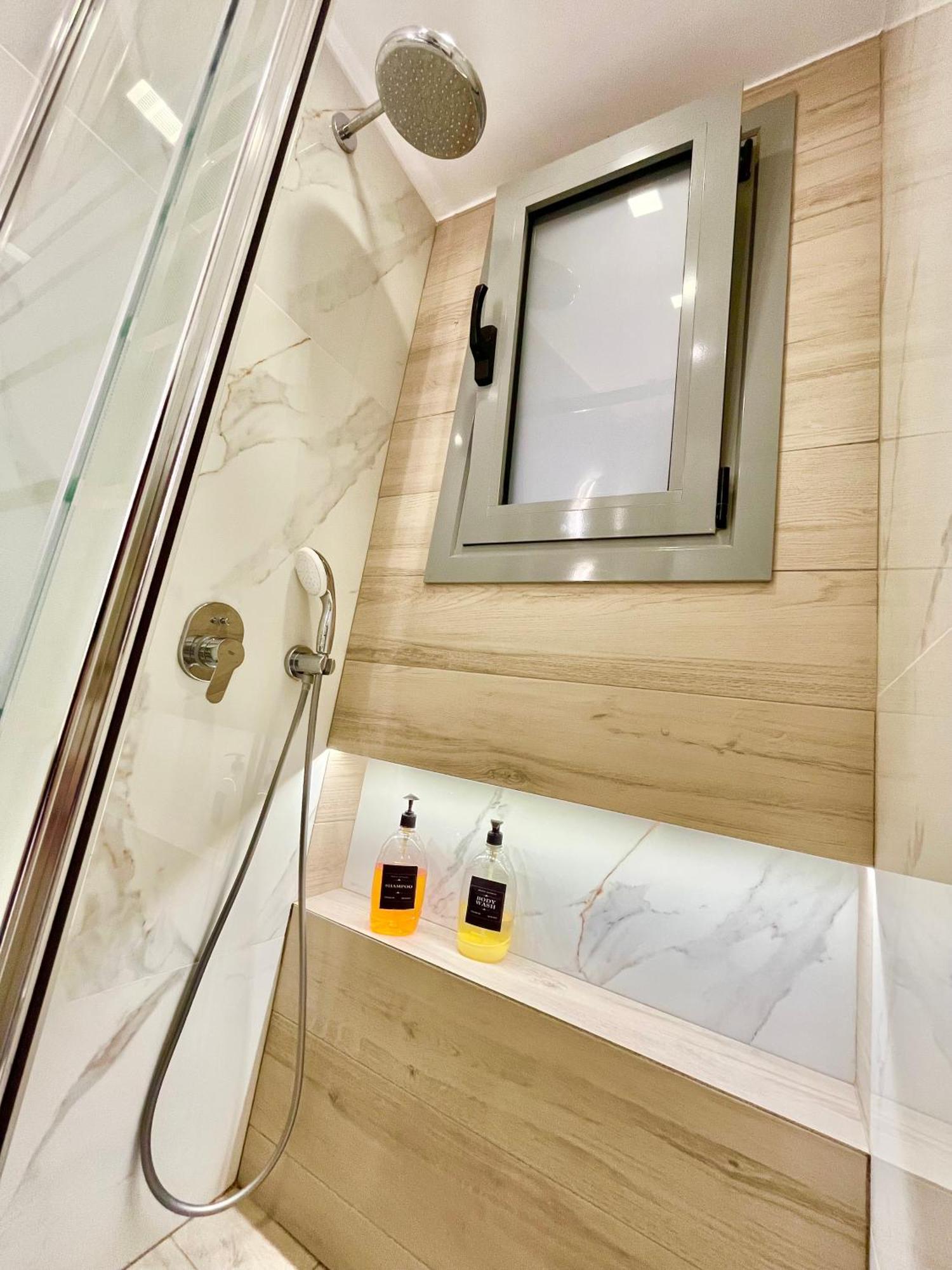 Blueline Apartment 2 ルートラキ エクステリア 写真